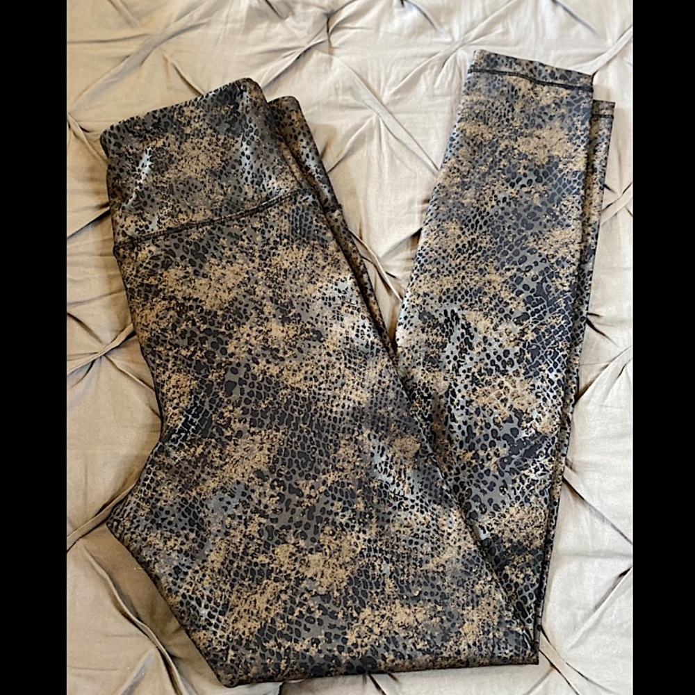 INC | Women’s Snake Print Leggings